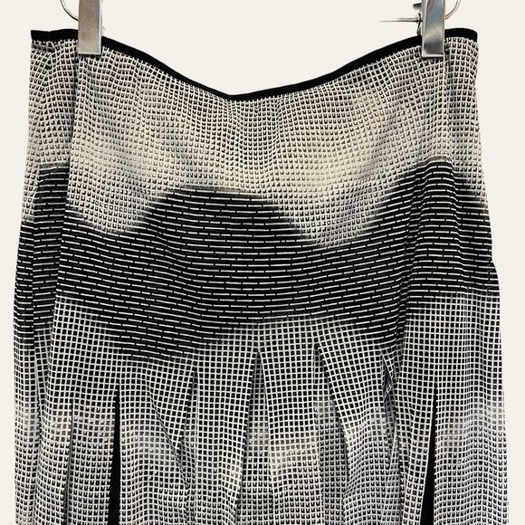 For the Republic Black White Gray Fringe Skirt Size 8P - Picture 3 of 6